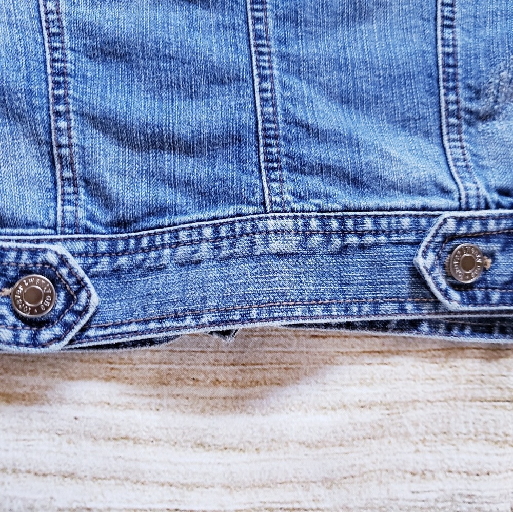 Denim jacket - Picture 4 of 5